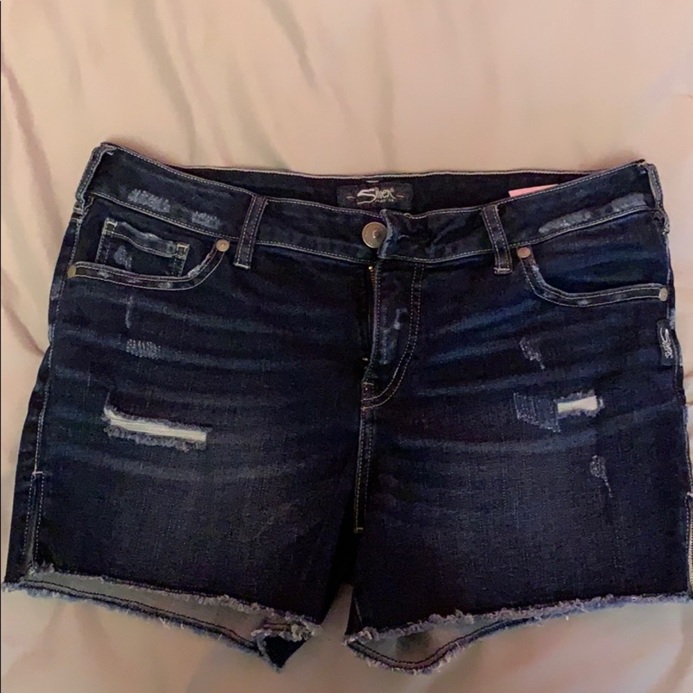 Silver Jeans Elyse Shorts